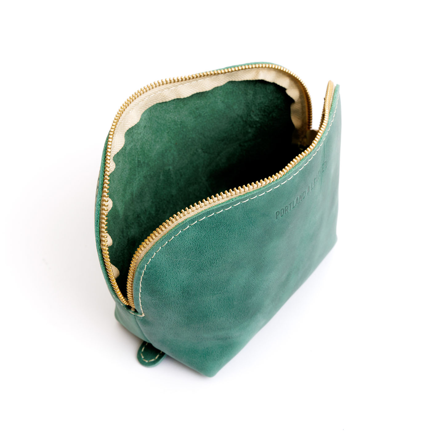 Surf*Belladonna | Leather makeup bag with curved top zipper and flat bottom