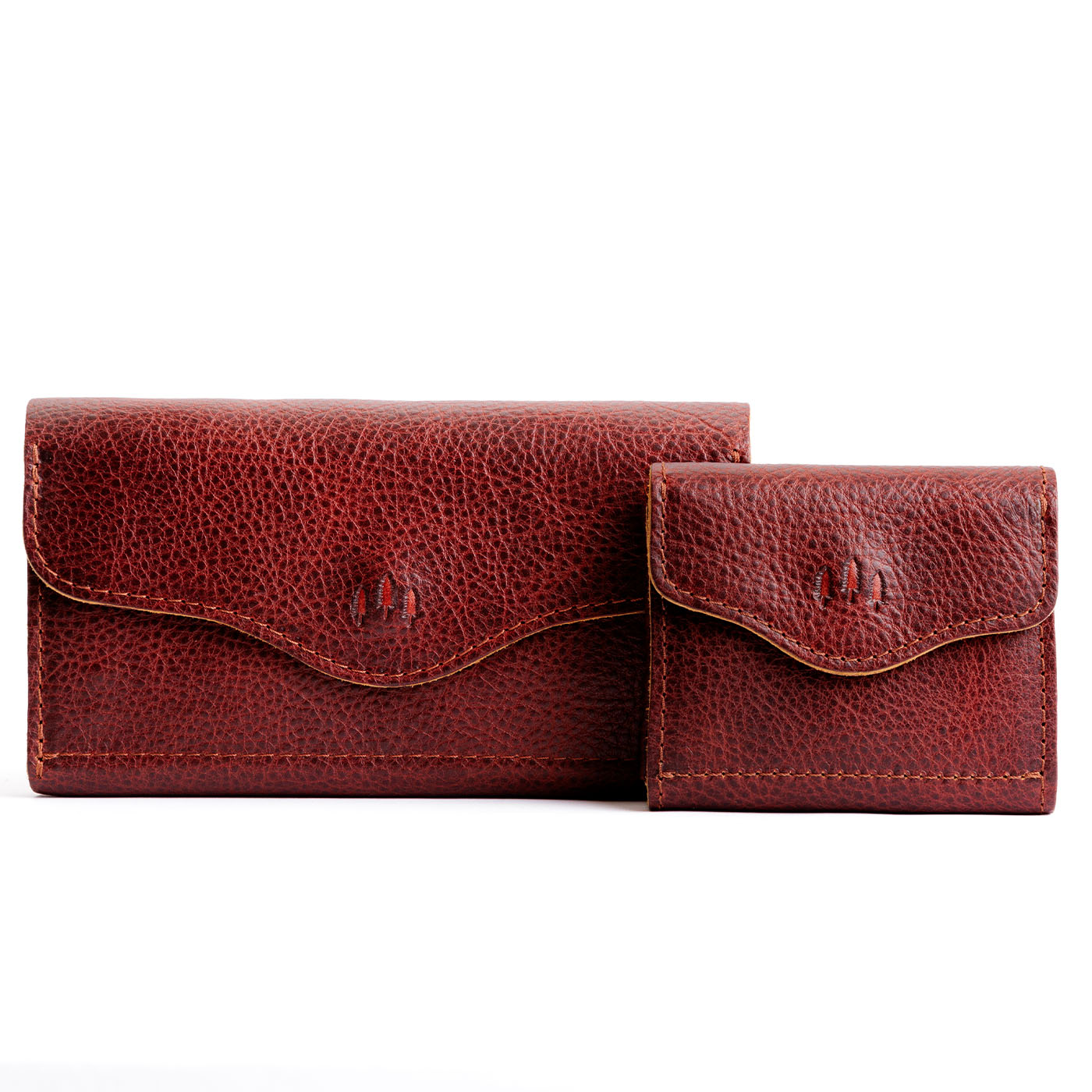 Cinnamon Bear | Comparison shot of Bozeman and Small Bozeman Wallets