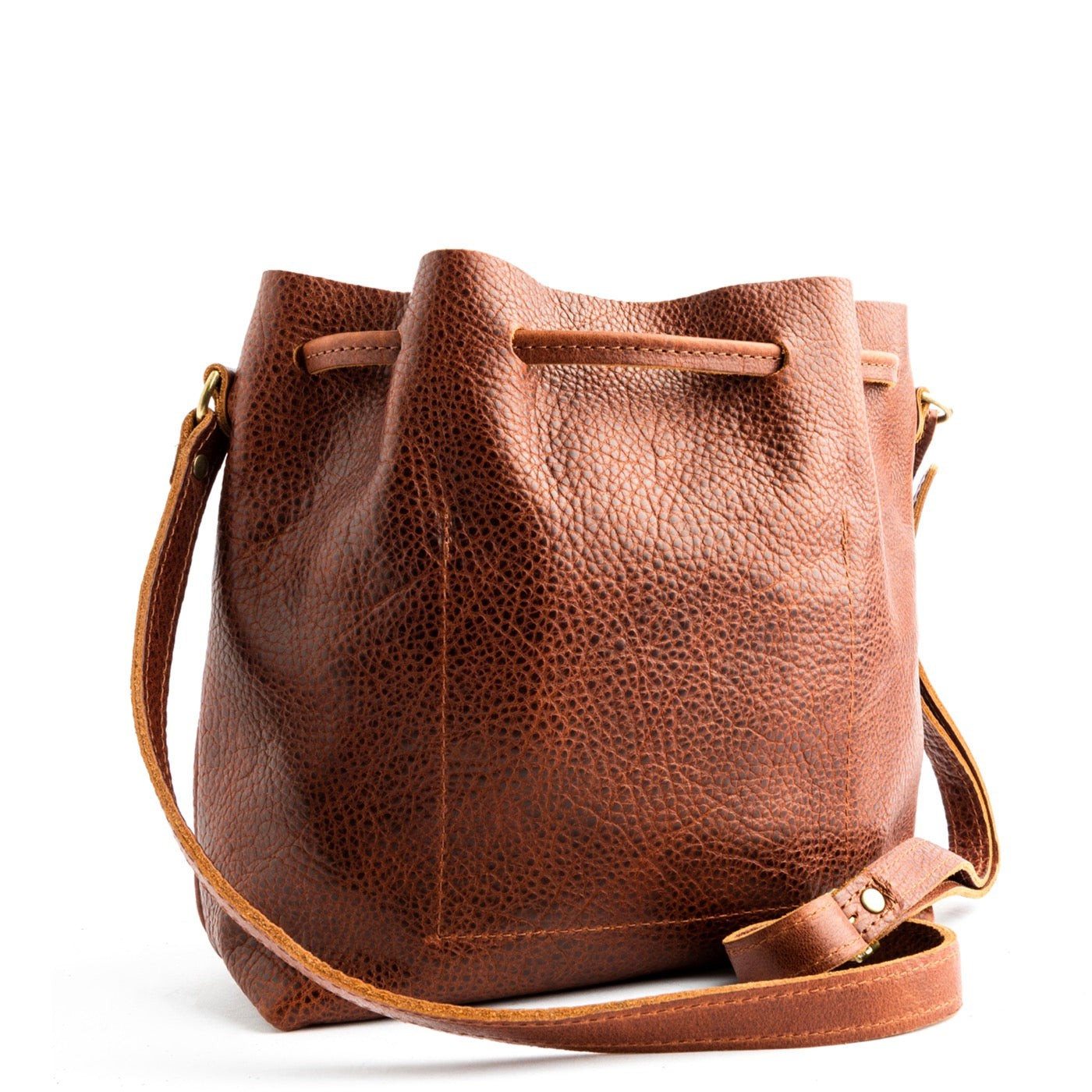 Nutmeg Large | Slouchy crossbody bag with drawstring closure