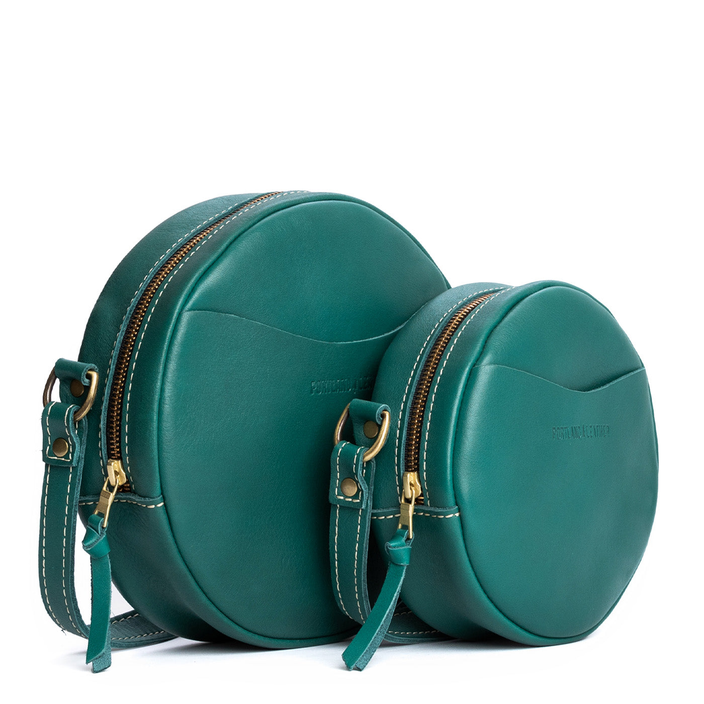 Peacock | Circle shaped crossbody bag with top zipper