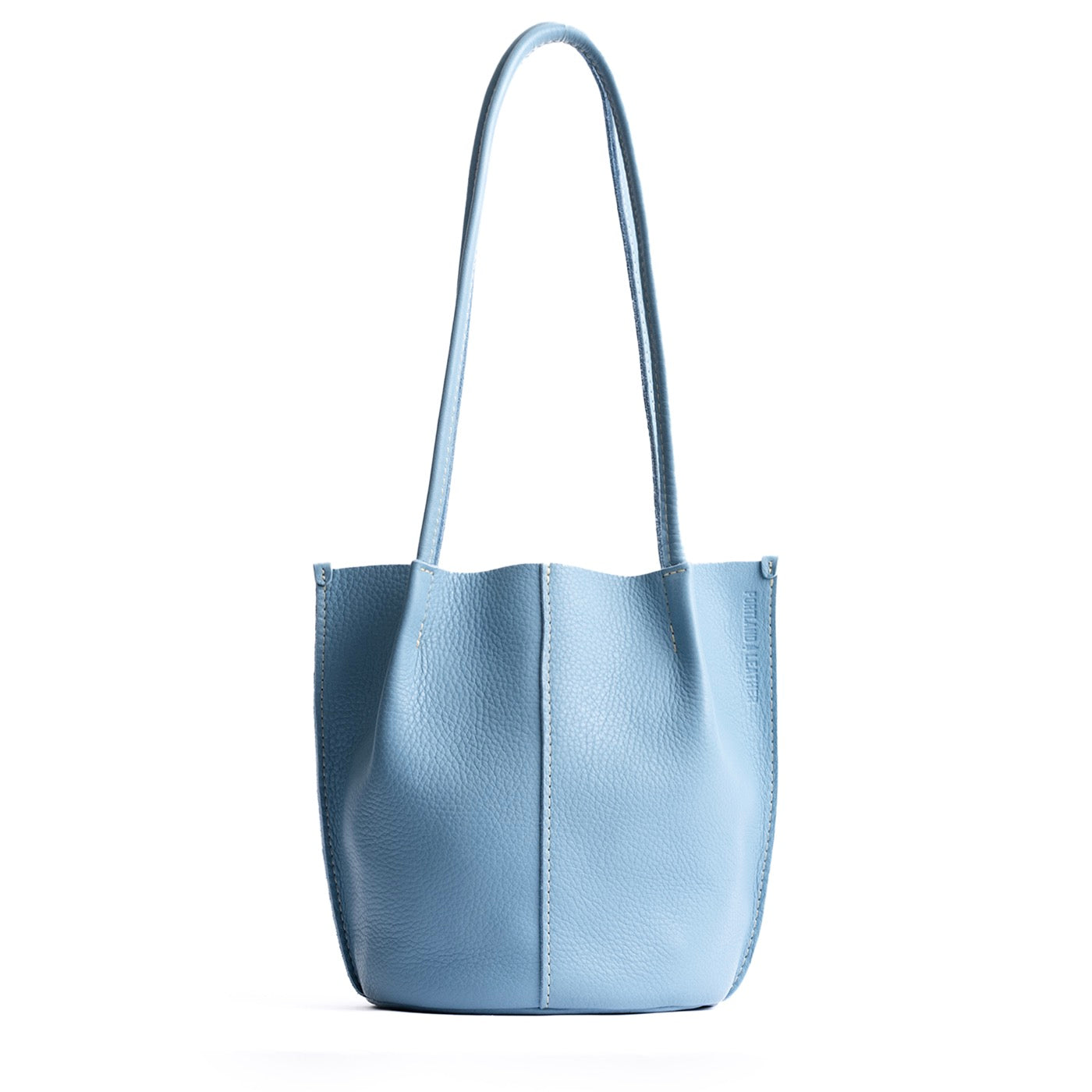 Dream*Classic | Petite bucket shaped tote bag with matching leather handles