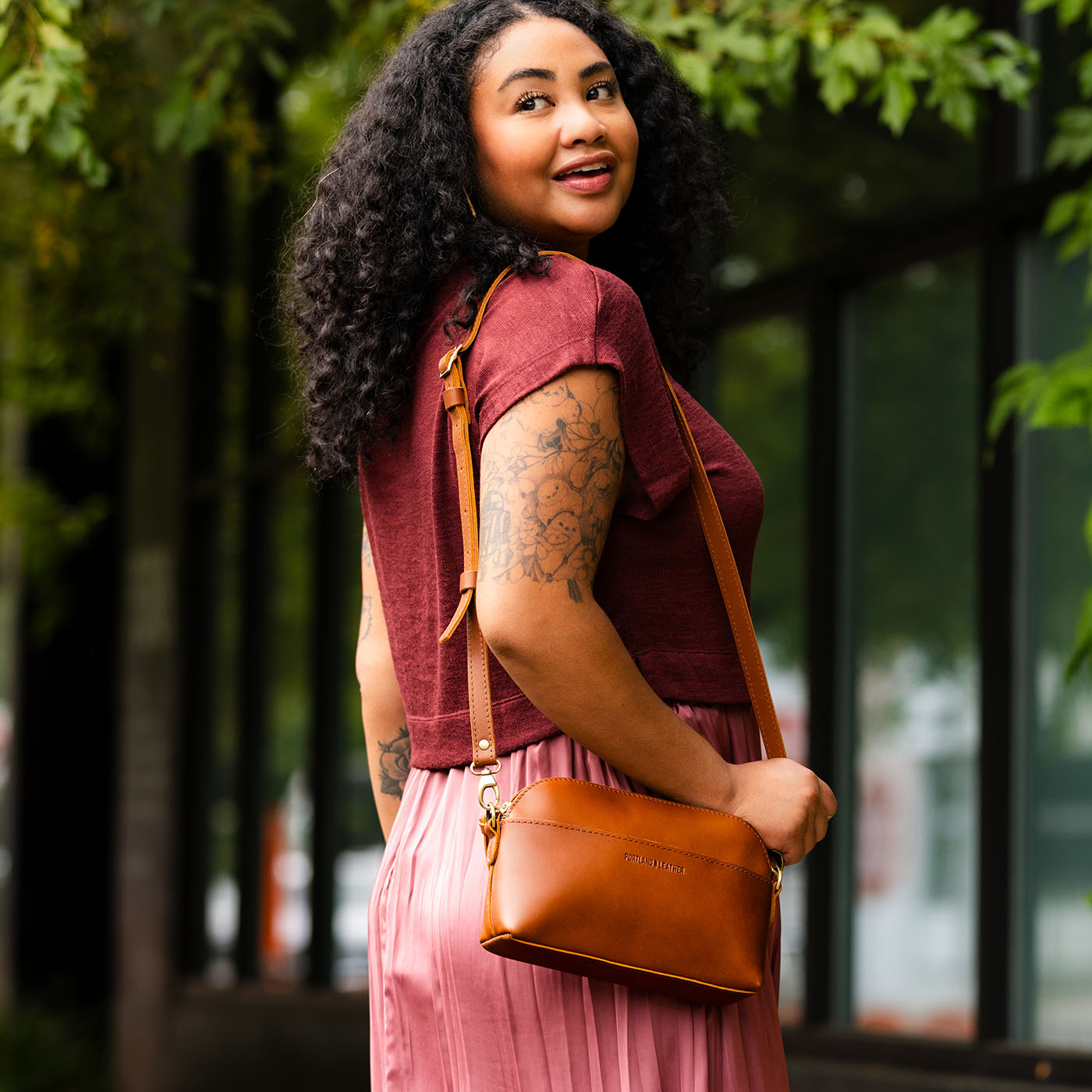 Honey*Classic | Dome shaped crossbody purse with front and back pockets