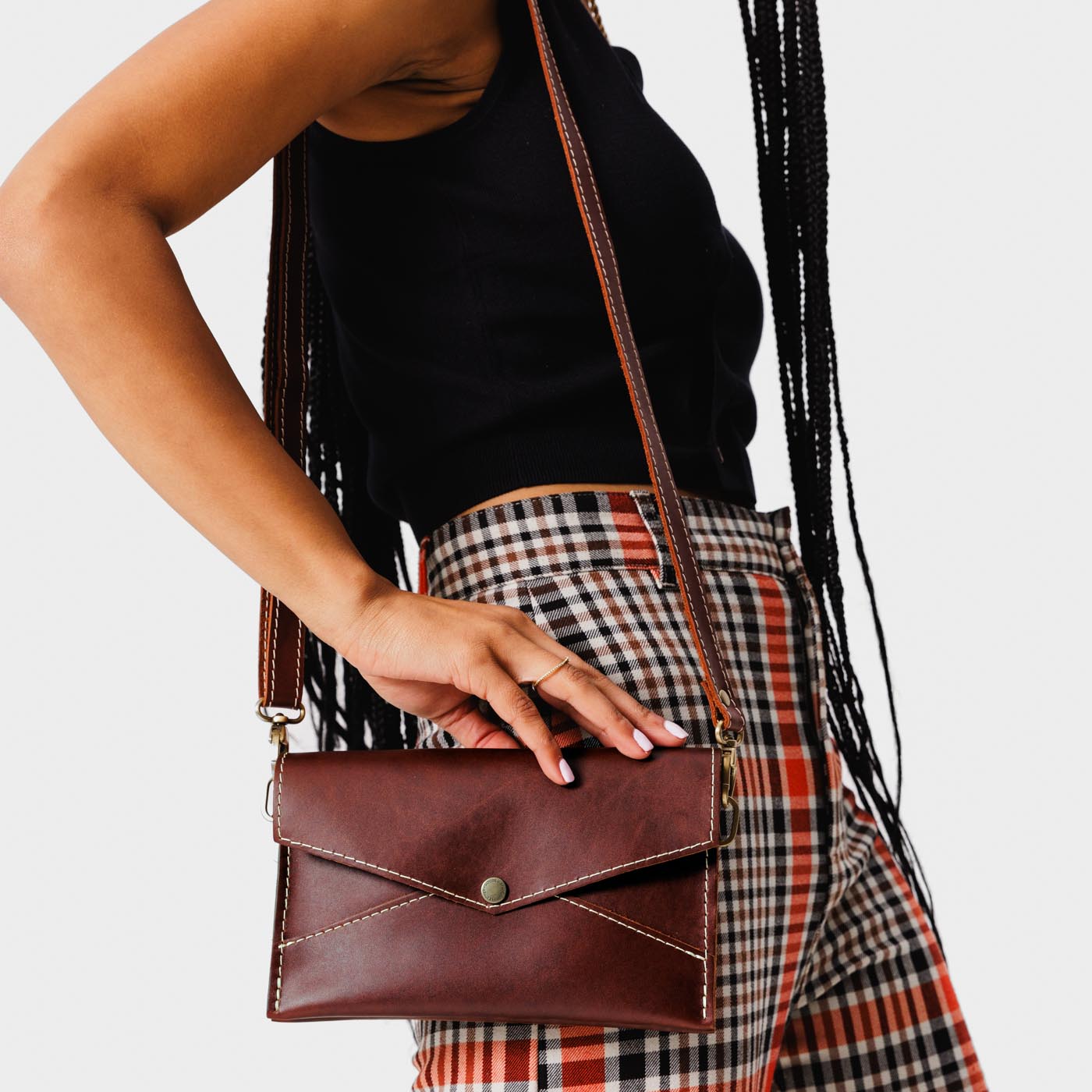  Cognac | Envelope shaped clutch wallet with crossbody strap