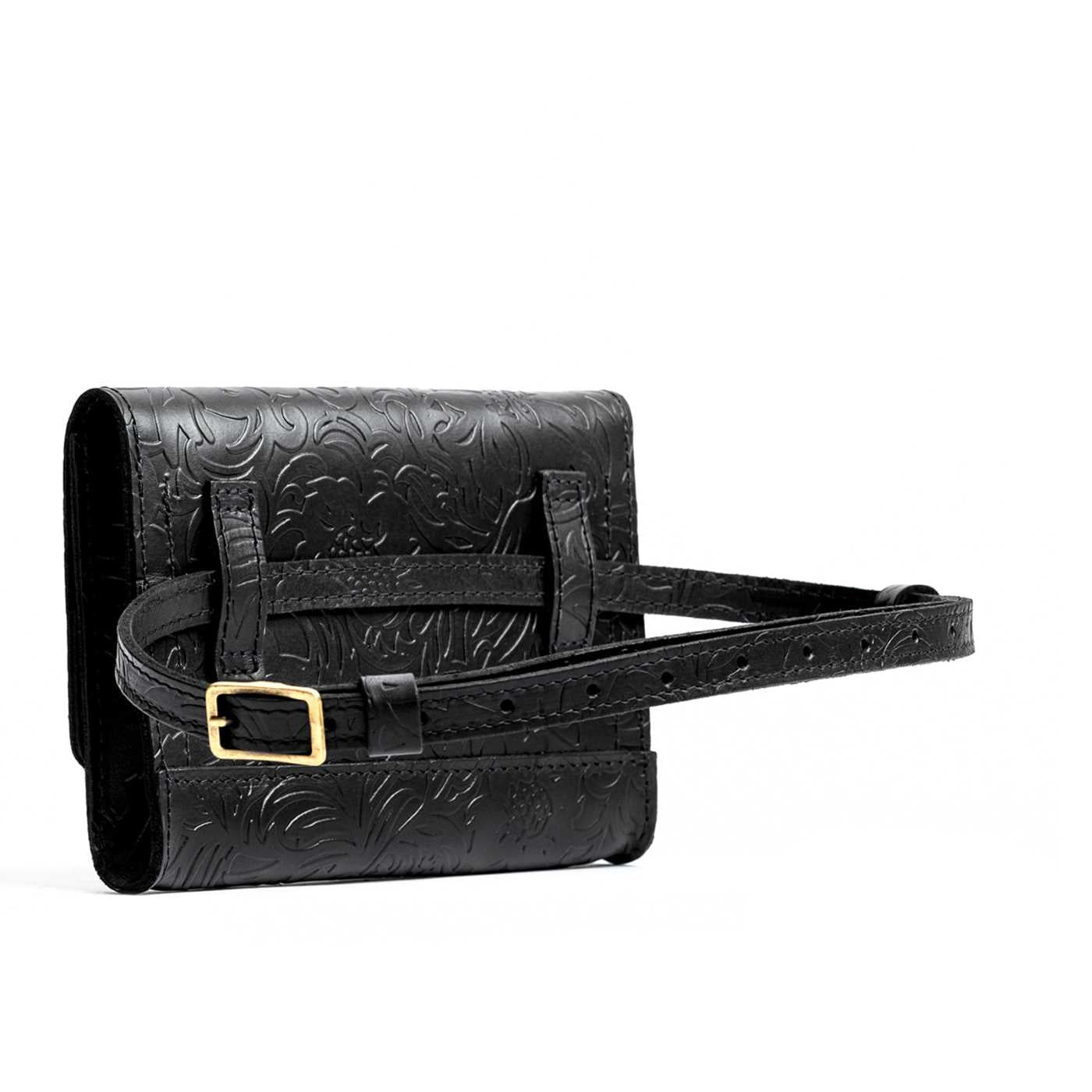  Dahlia | Petite bag with magnetic flap closure and adjustable belt strap