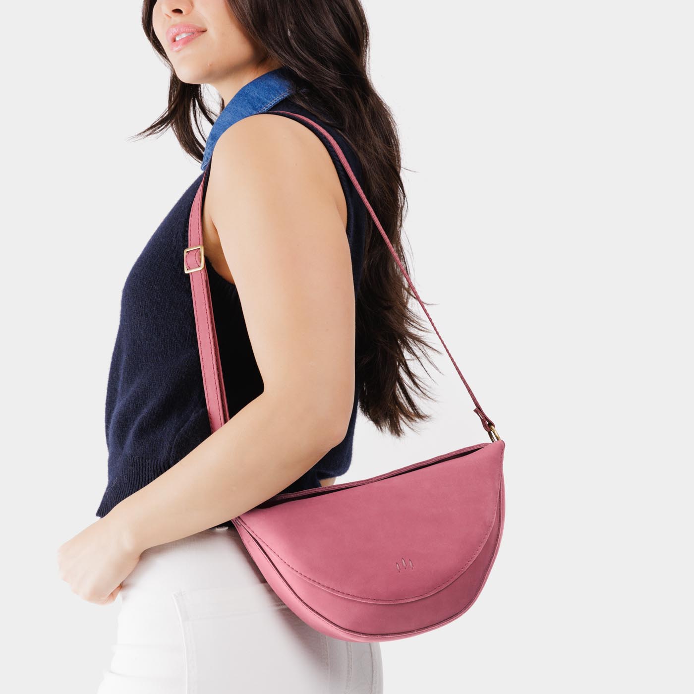 Foxglove Medium | Half circle shaped sling bag