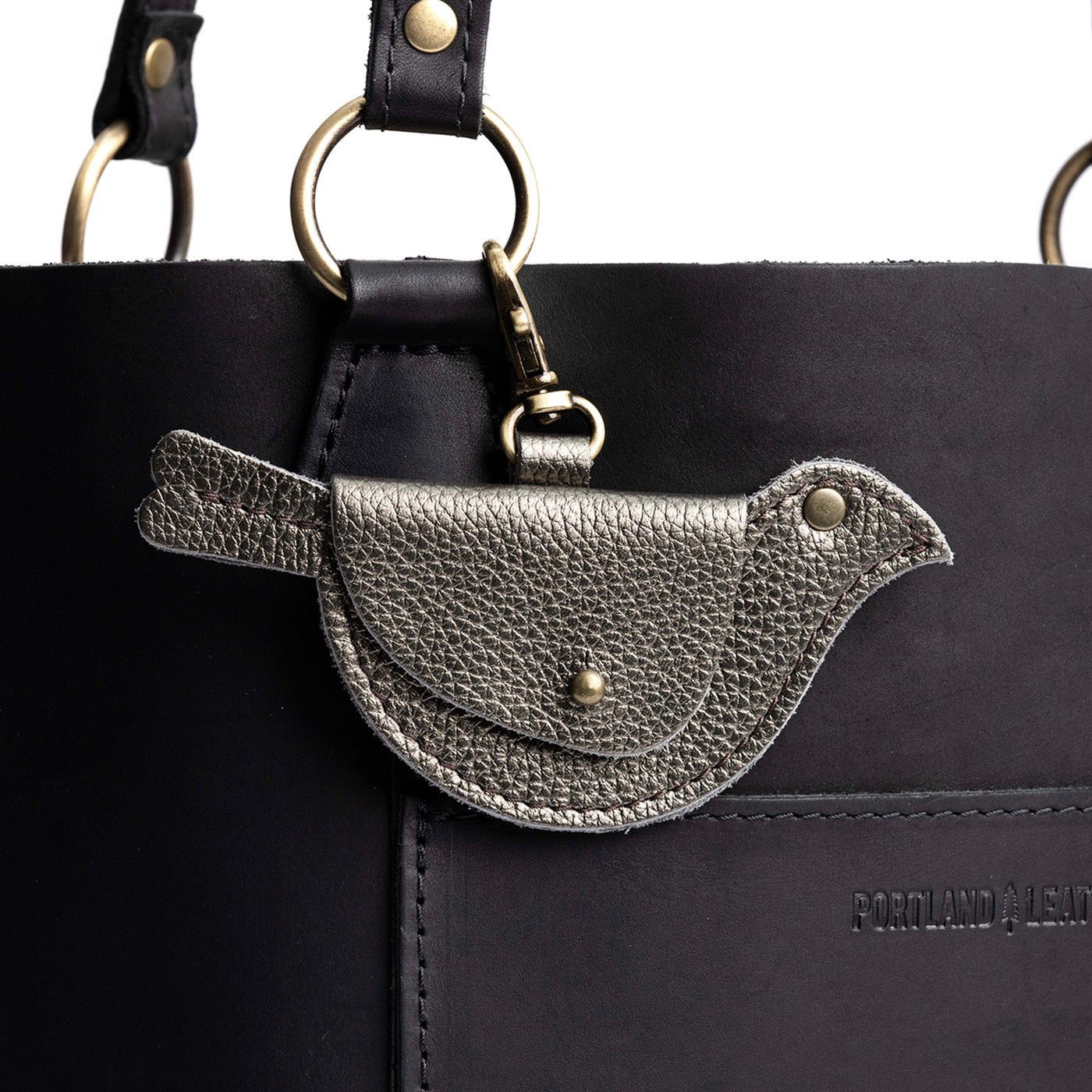 Stardust | Bird shaped pouch with button closure and lobster clasp