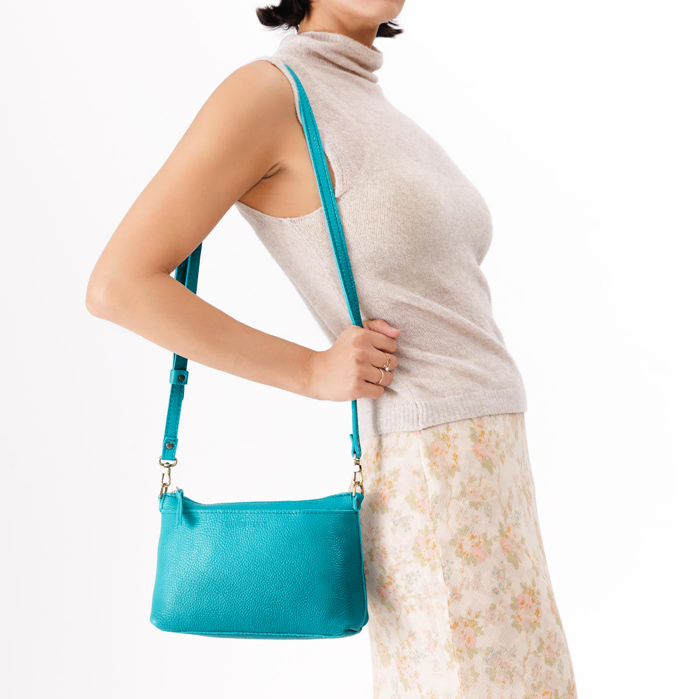 Baja | Zip top petite crossbody bag with detachable strap