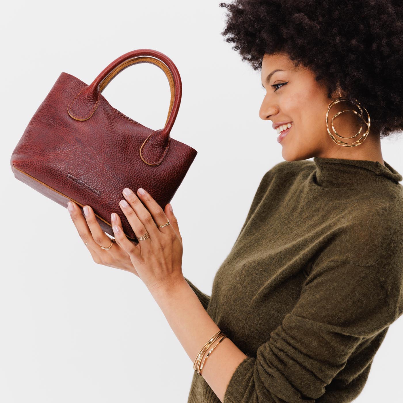 Cinnamon Bear Small | Petite tote purse with structured leather handles and crossbody strap