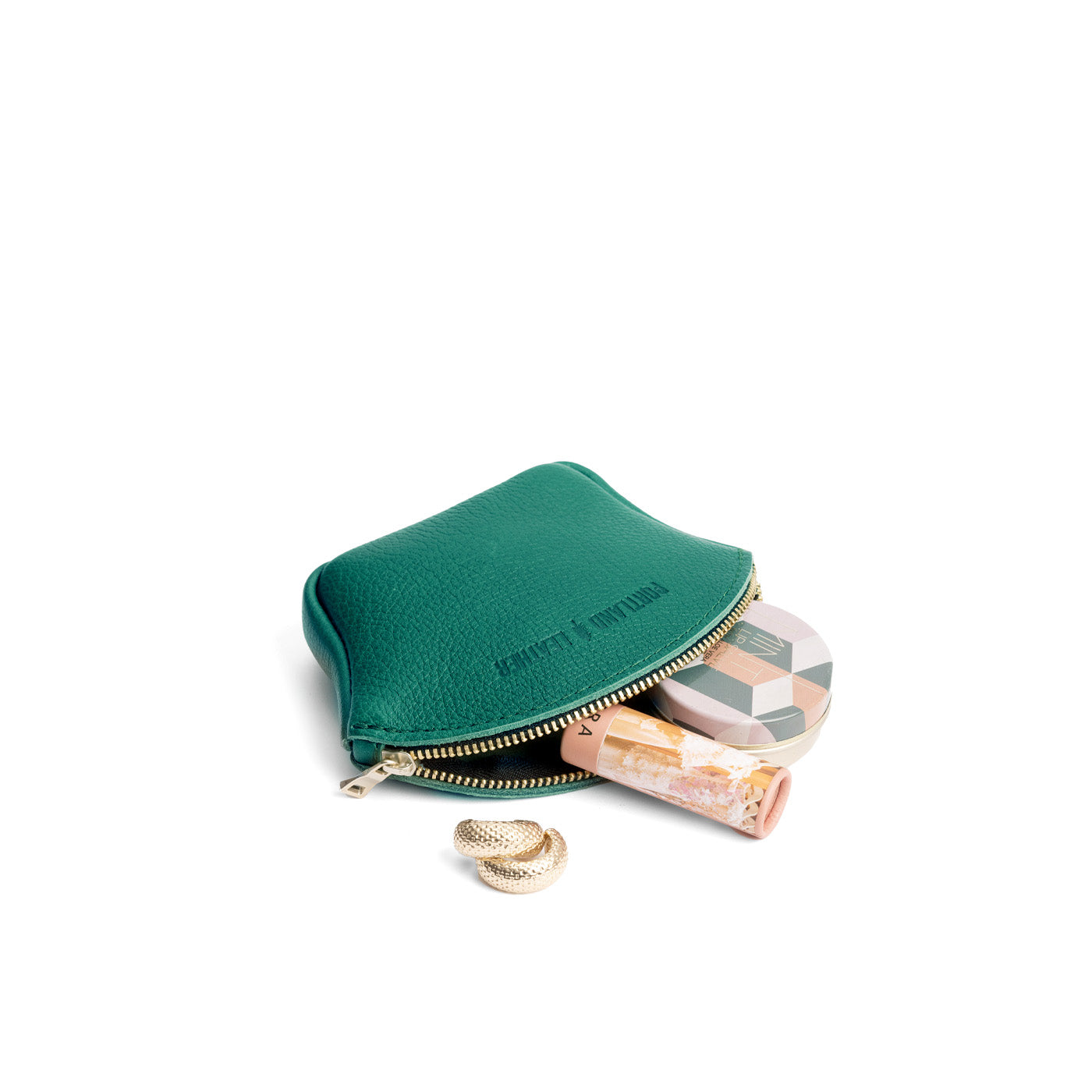 Bacalar Small | Seashell shaped leather makeup bag with curved top zipper open and flat bottom