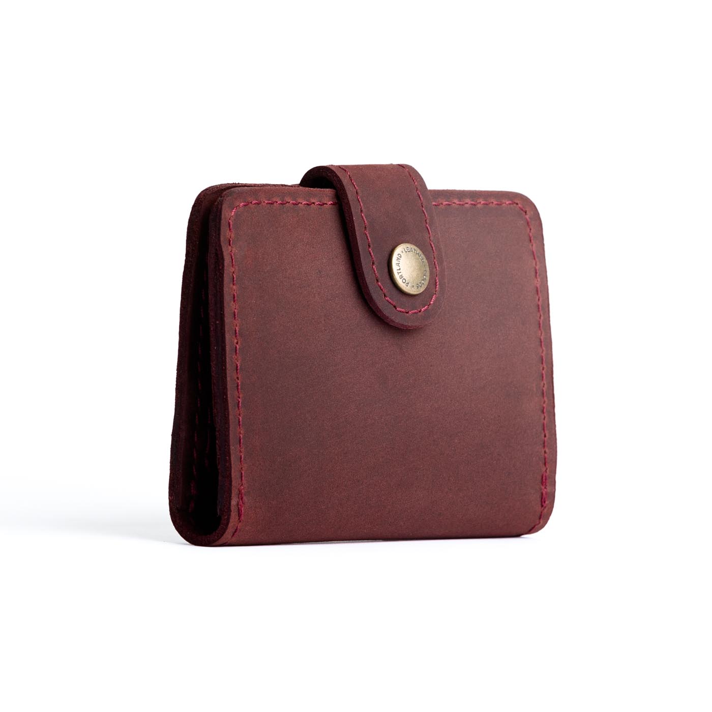 Merlot | Small leather bifold wallet with snap closed