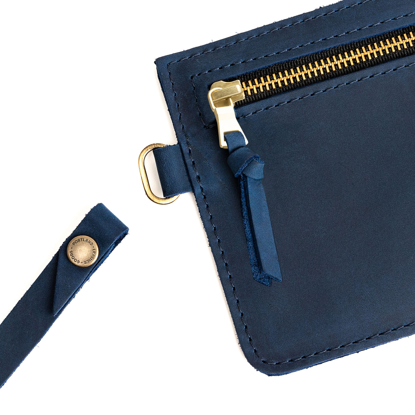 Deep Water | Flat leather pouch with zipper and wristlet close up