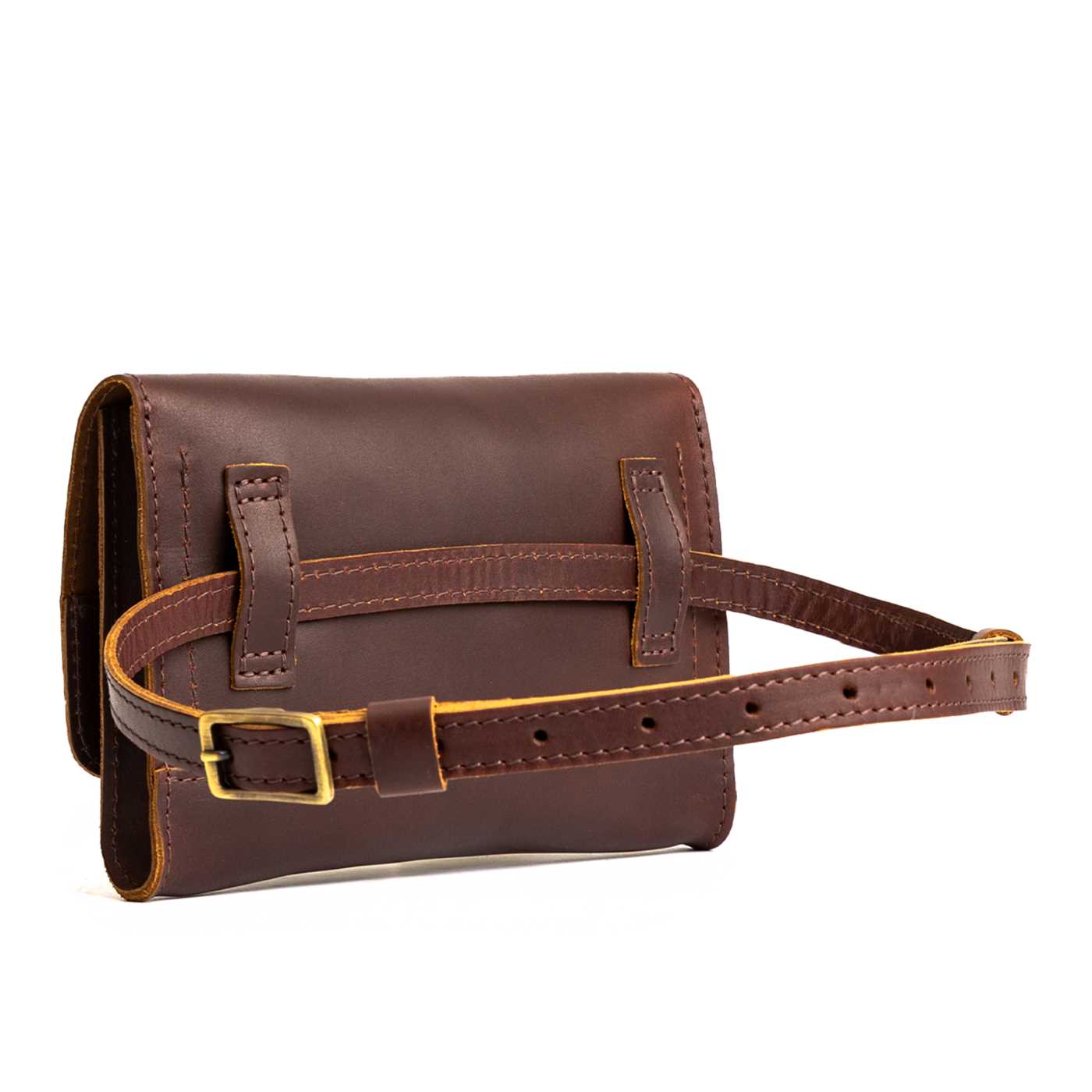  Cognac | Petite bag with magnetic flap closure and adjustable belt strap