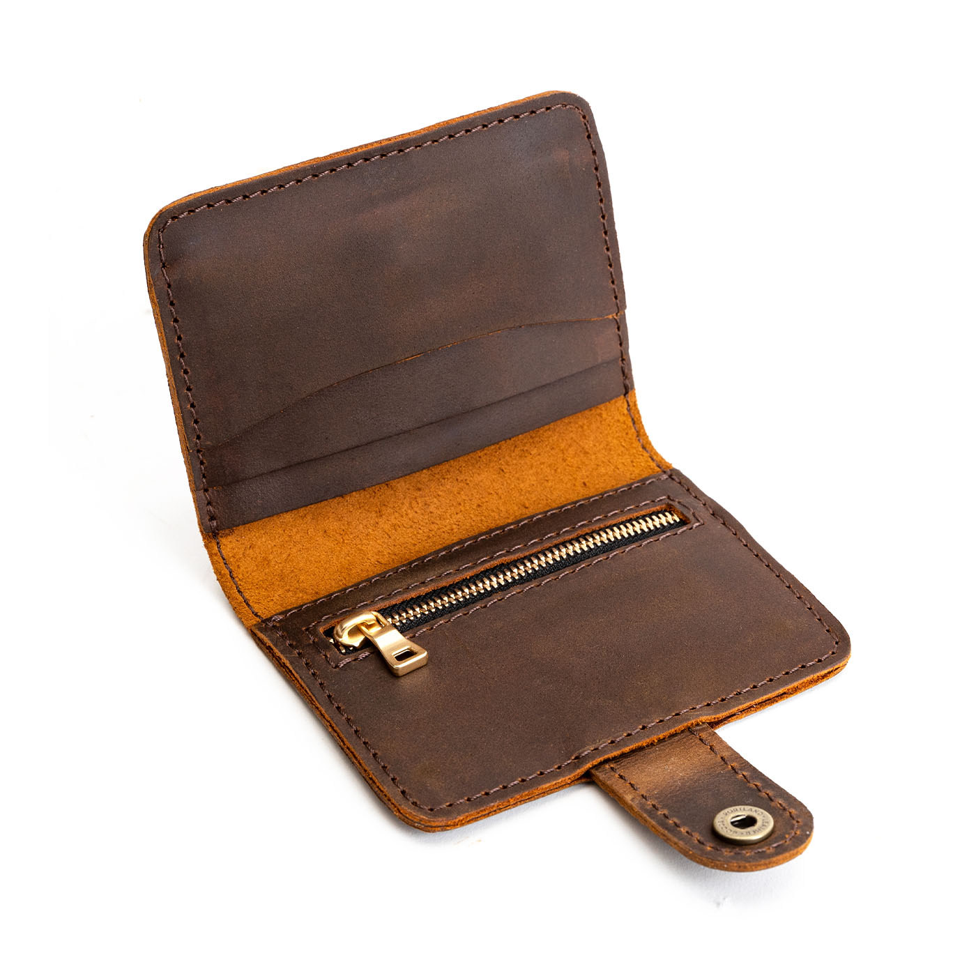 Canyon | Small leather wallet with snap open